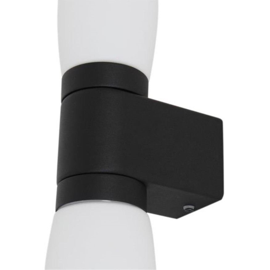 Настенный светильник Arte Lamp A1209AP-2BK