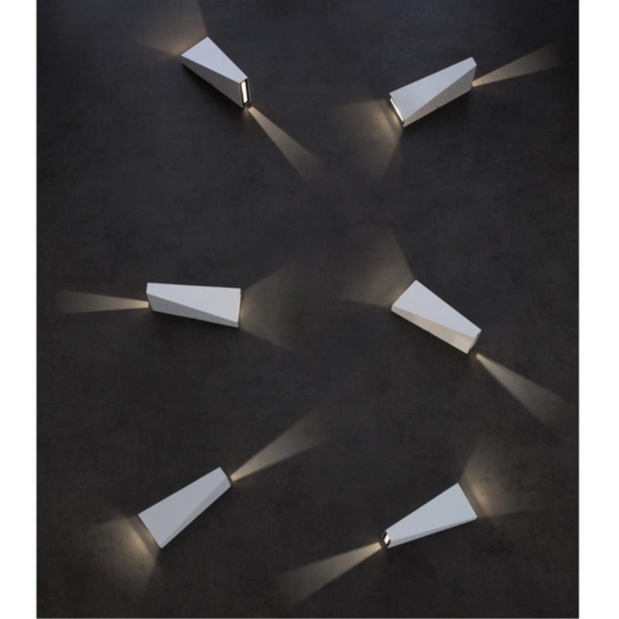 Уличный настенный светильник Arte Lamp A1524AL-1WH COMETA IP54 светодиодный LED 6W