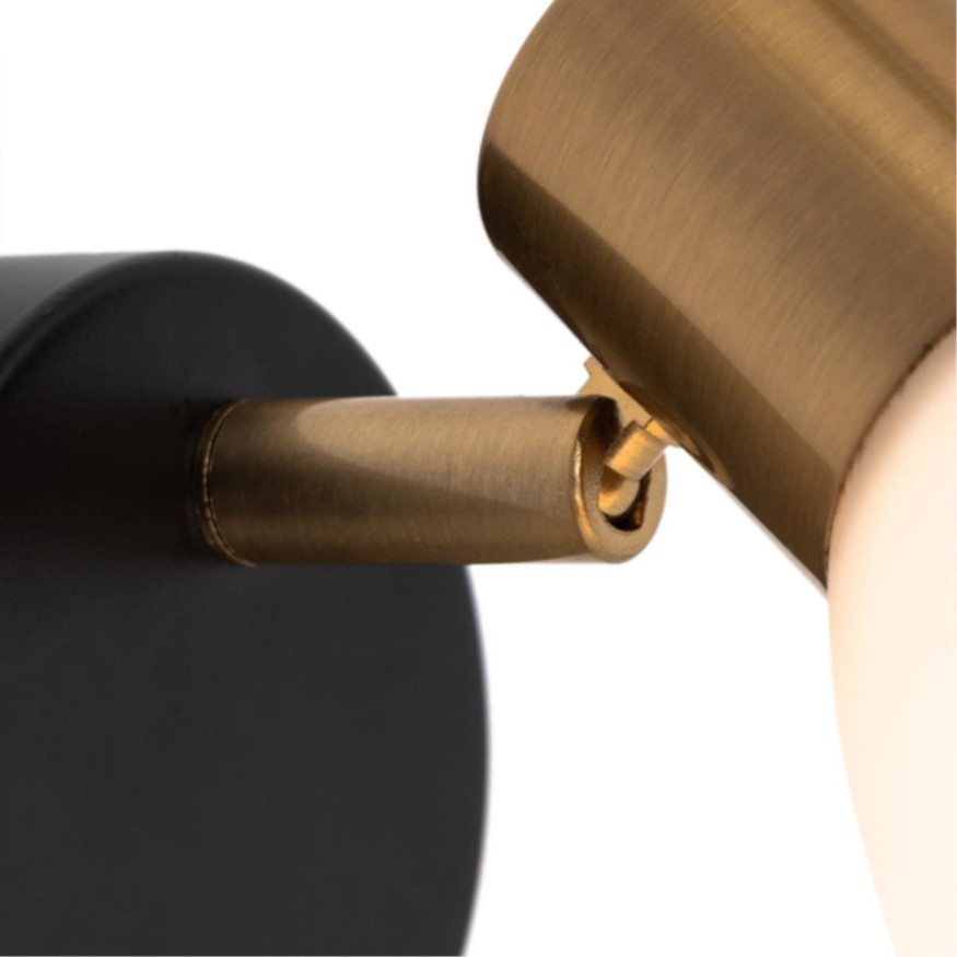 Спот с выключателем Falena A3117AP-1BK