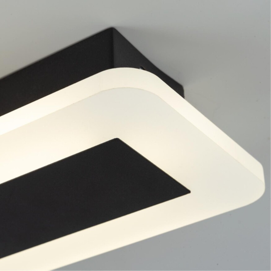 Спот настенный Arte Lamp A2607PL-22BK TOMMY светодиодный 2xLED 22W